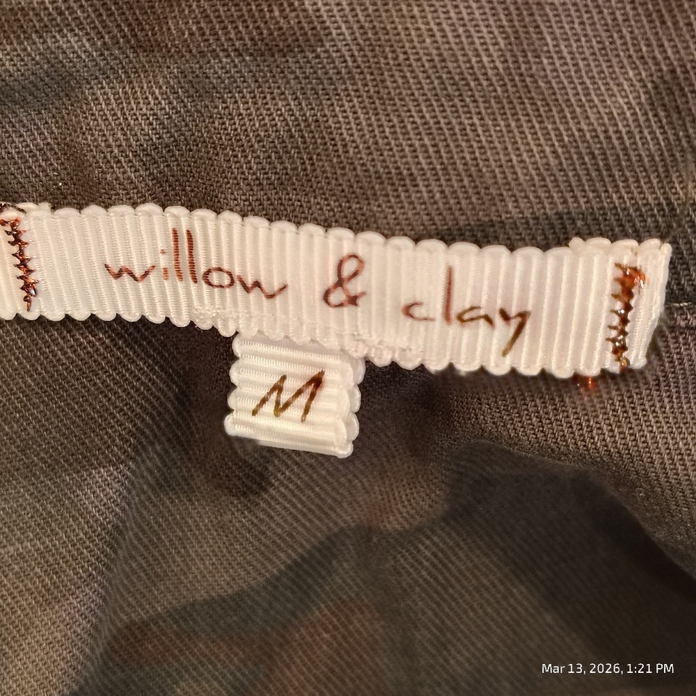 Willow & Clay Patches Military Style Utility Jacket Womens M Zip Snaps Camo Y2K - Picture 3 of 7
